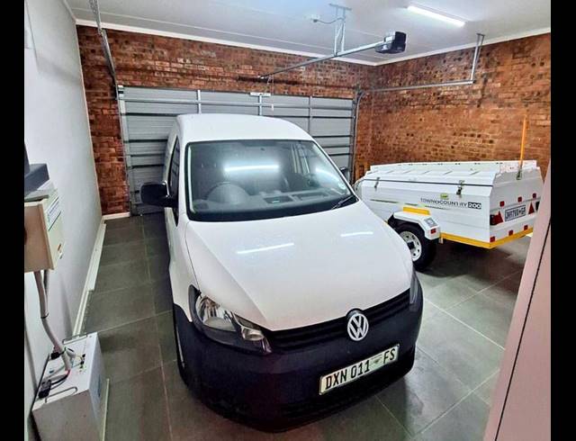 3 BEDROOM HOUSE FOR SALE IN JONGENSFONTEIN